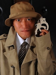 Runa Sesaki shows her hot body