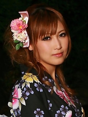 Hot lady in kimono Eri Hoshikawa