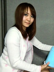 Hiromi Tominaga enjoys in a dick