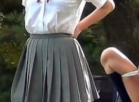 Japanese Piss Fetish Videos - Girls Pissing - School Girl Pissers