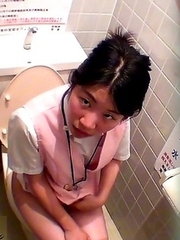 Japanese Piss Fetish Videos - Asian Girls Pissing - Fart, Pee and Flow 3