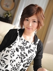 Asian Kaede Oshiro with short hair is a sexy