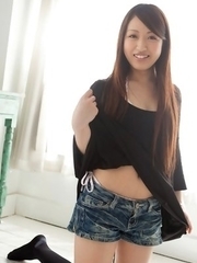 Cocoro Hirahara takes long socks and shorts off for camera