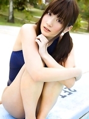 Anna Nakagawa touches pussy in bath suit of the pool bars