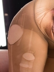 Yui Kawagoe gets bondaged up after getting her pantyhosed feet fucked